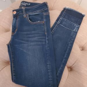 Size 6 American Eagle Super Stretch jeans